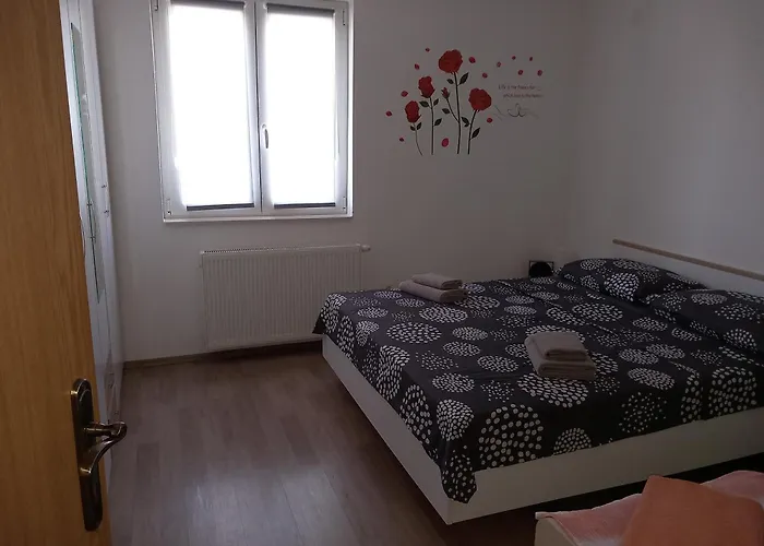 Niko Apartament